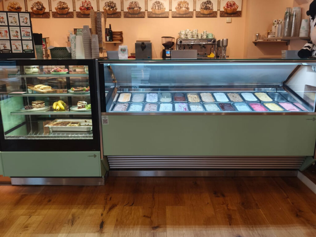 Gelato Cabinet Marisa by La Squadra
