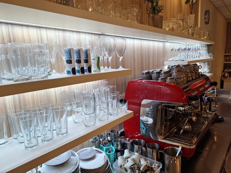 Shopfitting cafe koller 2.jpeg