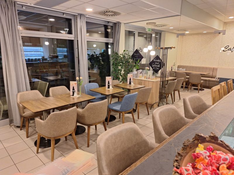 Shopfitting cafe koller 5.jpeg